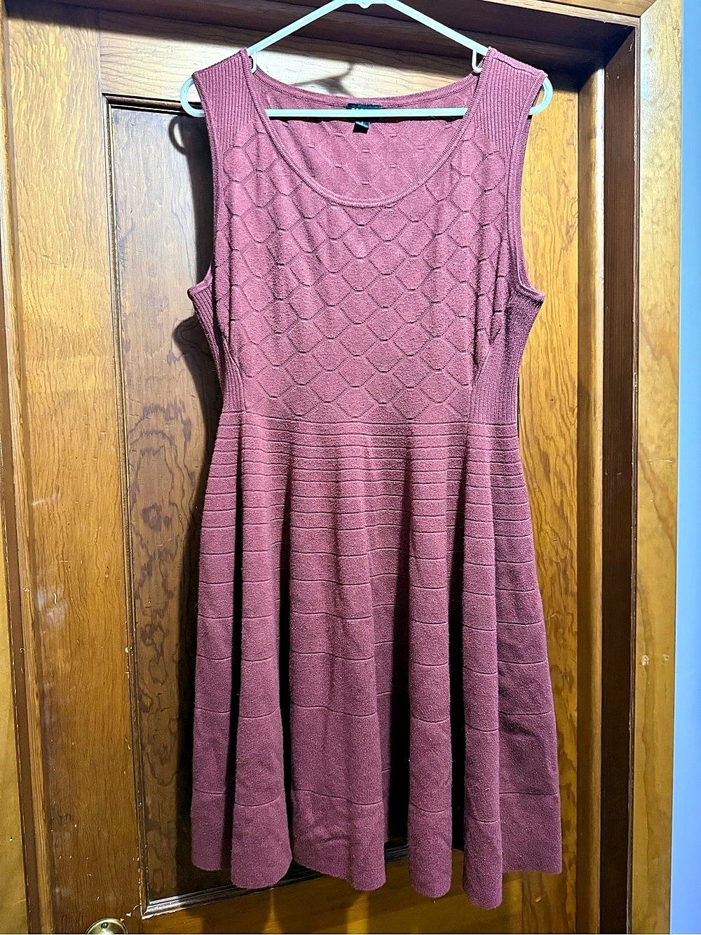 Torrid Women's Geometric Knit Midi Dress Burgundy Size 2